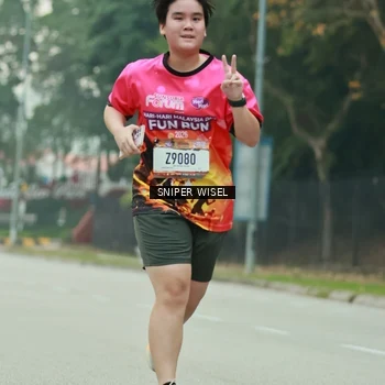 Runner Photo 7045134