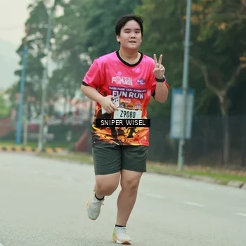 Runner Photo 7045135