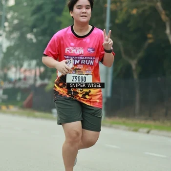 Runner Photo 7045138