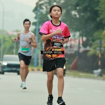 Runner Photo 7045145