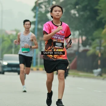 Runner Photo 7045152