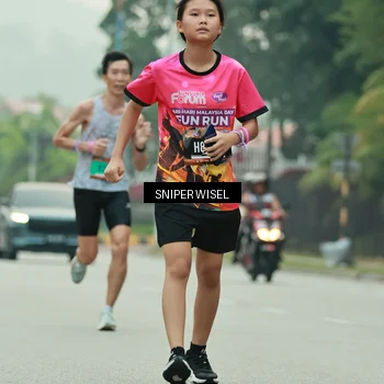 Runner Photo 7045159