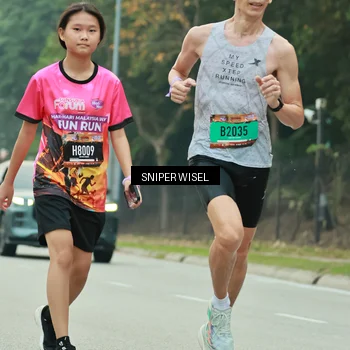 Runner Photo 7045165