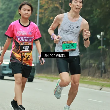 Runner Photo 7045167