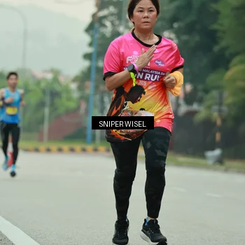 Runner Photo 7045171