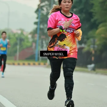 Runner Photo 7045174