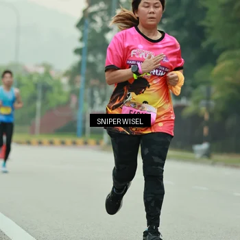 Runner Photo 7045178
