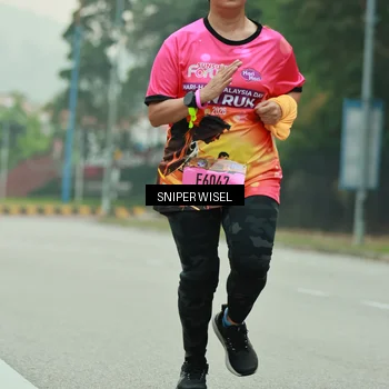 Runner Photo 7045191