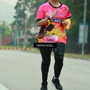 Runner Photo 7045192