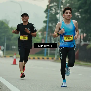 Runner Photo 7045205
