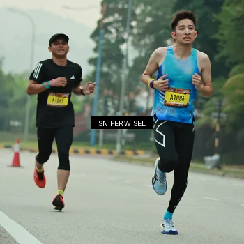Runner Photo 7045216