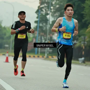 Runner Photo 7045217