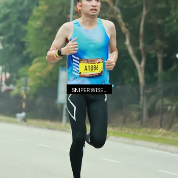 Runner Photo 7045230