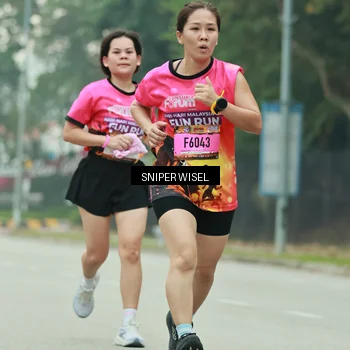 Runner Photo 7045238