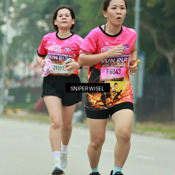 Runner Photo 7045246