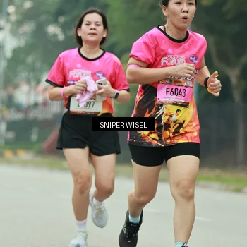 Runner Photo 7045251