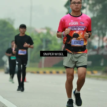Runner Photo 7045271