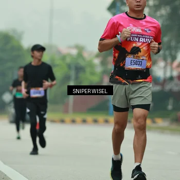 Runner Photo 7045279