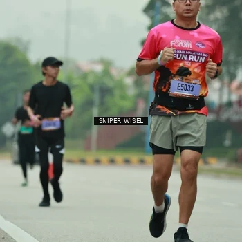 Runner Photo 7045281