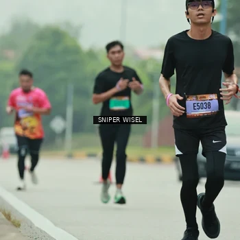 Runner Photo 7045285