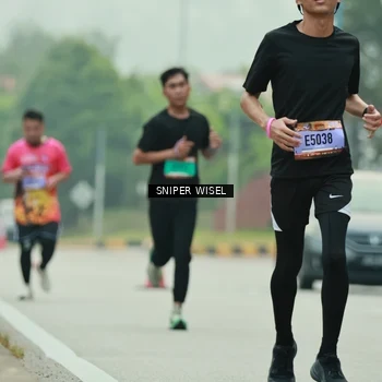 Runner Photo 7045287