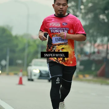 Runner Photo 7045305