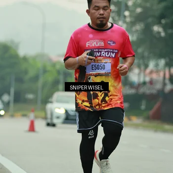 Runner Photo 7045311