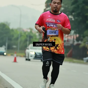 Runner Photo 7045316