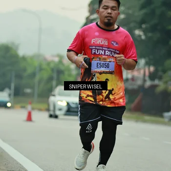 Runner Photo 7045318