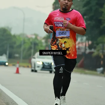 Runner Photo 7045321