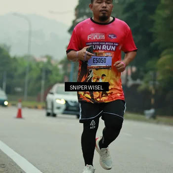 Runner Photo 7045325