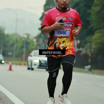 Runner Photo 7045331