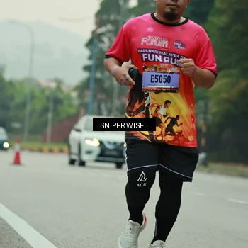 Runner Photo 7045336
