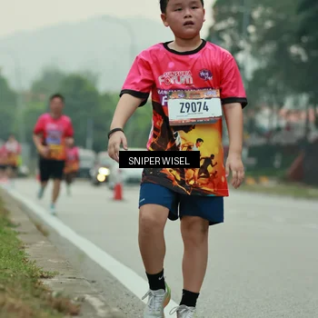 Runner Photo 7045346