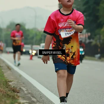 Runner Photo 7045356