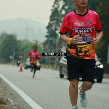 Runner Photo 7045378