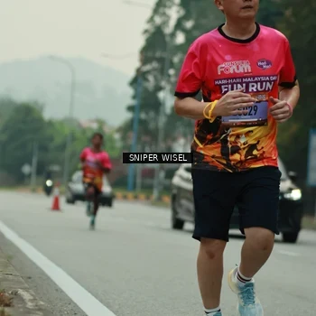 Runner Photo 7045381