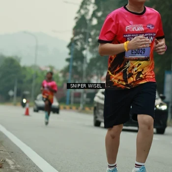 Runner Photo 7045383