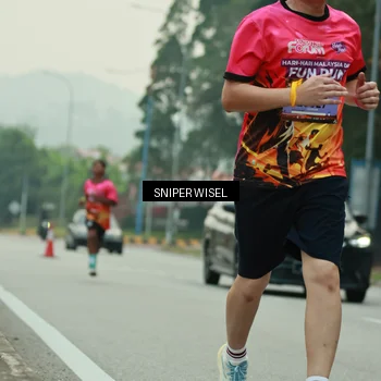 Runner Photo 7045387