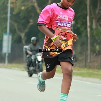 Runner Photo 7045392