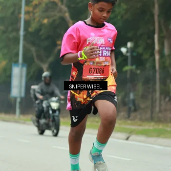 Runner Photo 7045394