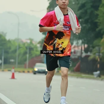 Runner Photo 7045400