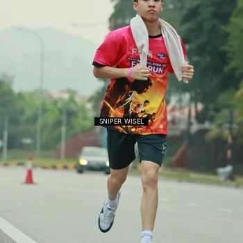 Runner Photo 7045404