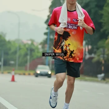 Runner Photo 7045407
