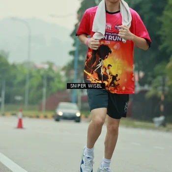 Runner Photo 7045410