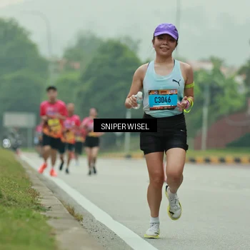 Runner Photo 7045420