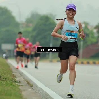 Runner Photo 7045423