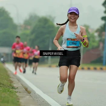 Runner Photo 7045429