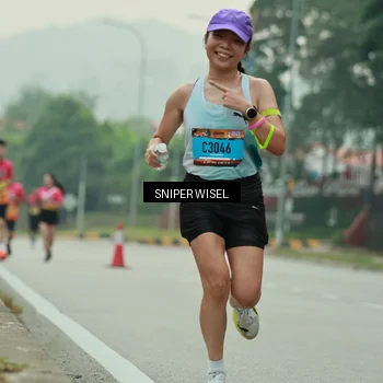 Runner Photo 7045430