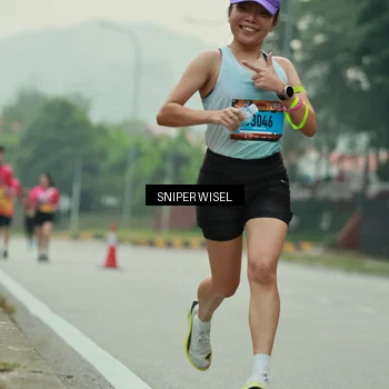 Runner Photo 7045435